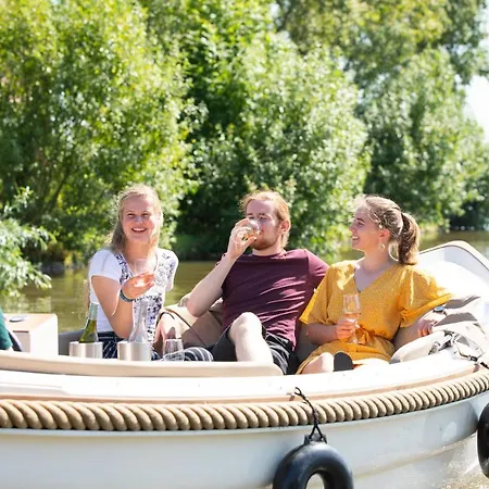 Tiny House - Optioneel Met Hottub Apartment Dokkum Exterior photo